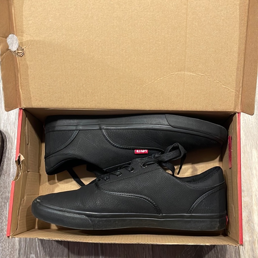Levi’s black shoes